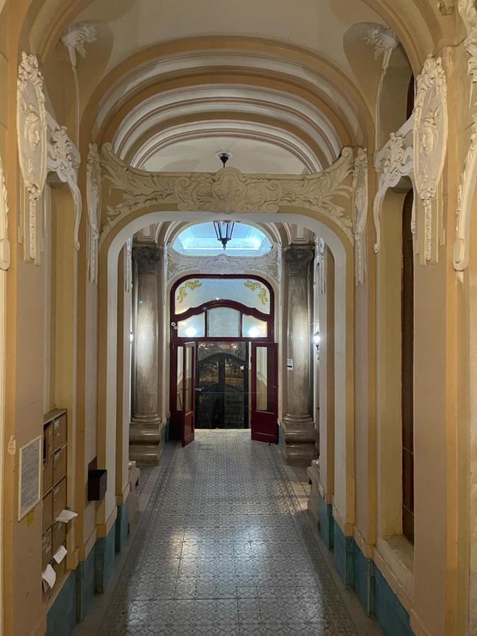 Vintage Home In The Heart Of The City Budapest Exterior foto
